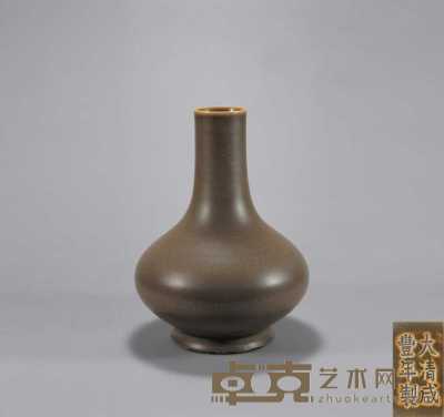清咸丰 鳝鱼黄釉扁瓶 高32.6cm